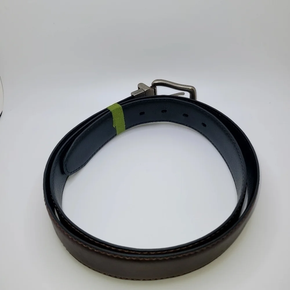 Genuine Dickies Size 44 Brown Leather Belt